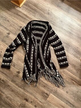 Buffalo David Bitton Black and Cream Fringe Knit Cardigan